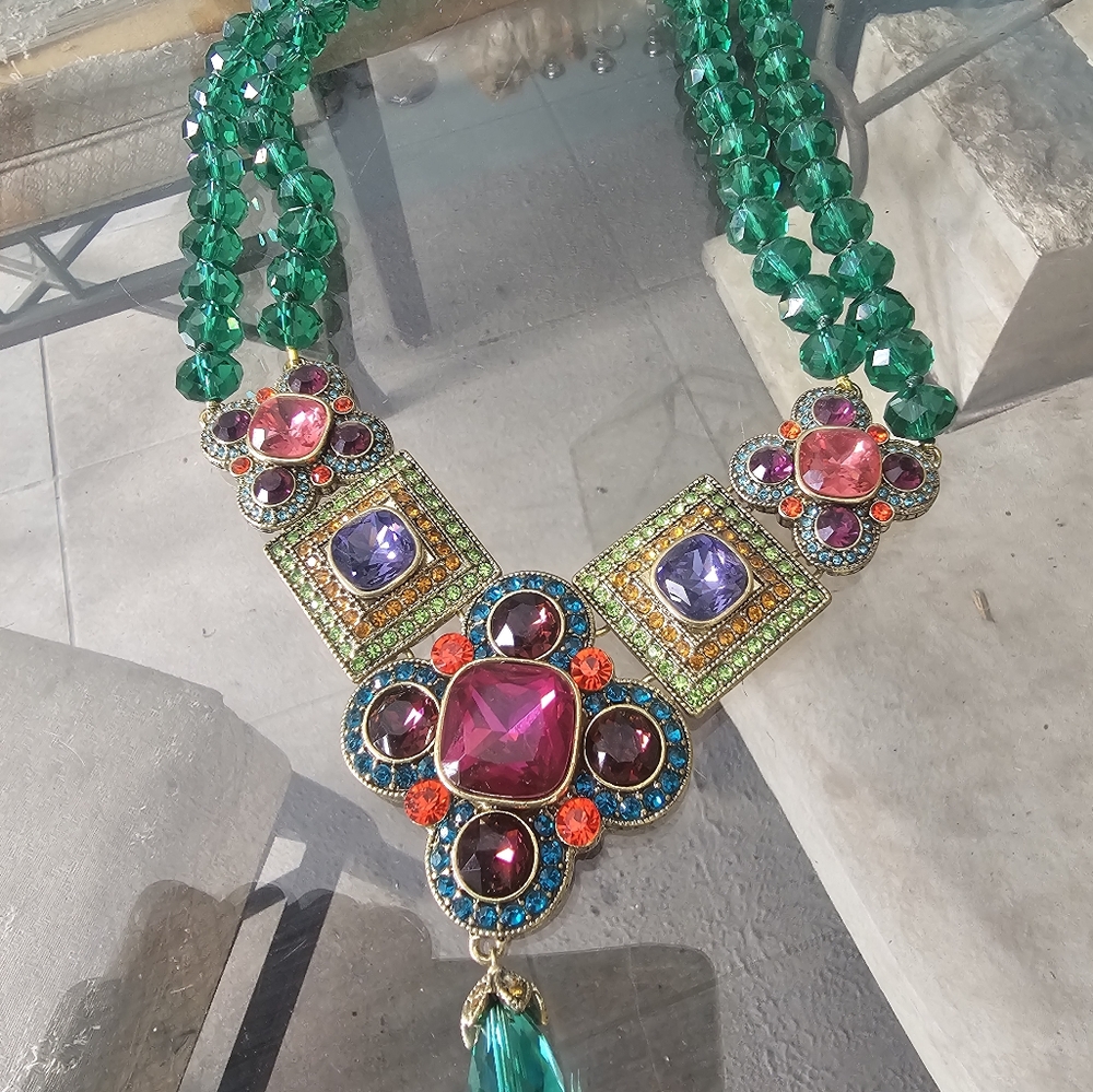 Heidi daus style colorful necklace
